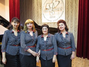 С 1 – 5 декабря 2014г.  в г. Сочи состоялся открытый краевой  фестиваль – конкурс ансамблевого музицирования «Играют ученики – играют учителя», который проходил в Сочинском колледже искусств. Конкурсанты съехались со всего Краснодарского края и Ростов...
