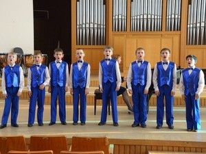 Звучи и пой